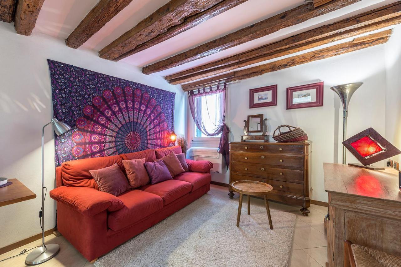 Piccolo - Cozy Studio In The Heart Of Authentic Venesia Bagian luar foto