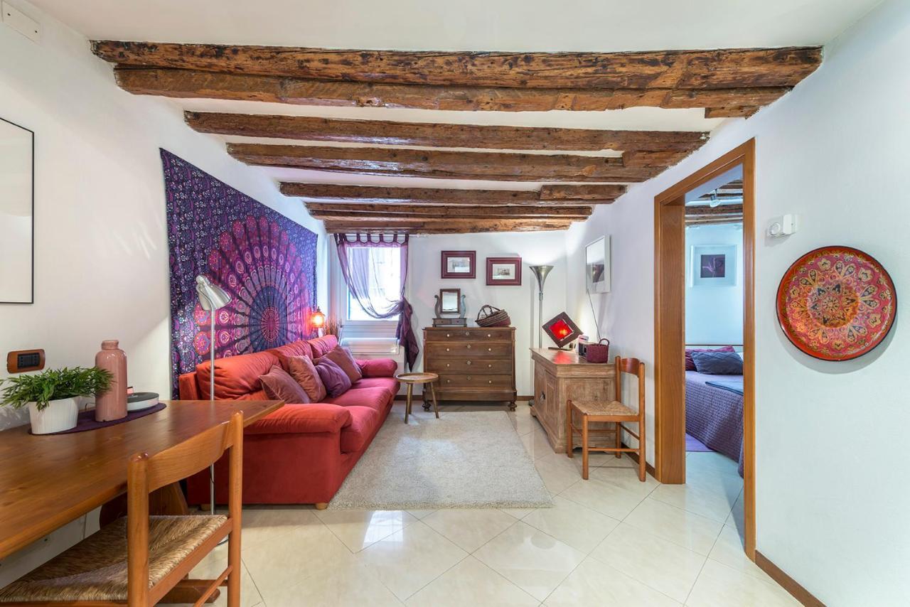 Piccolo - Cozy Studio In The Heart Of Authentic Venesia Bagian luar foto