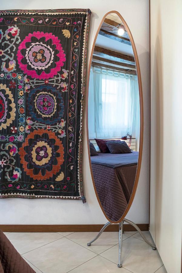 Piccolo - Cozy Studio In The Heart Of Authentic Venesia Bagian luar foto
