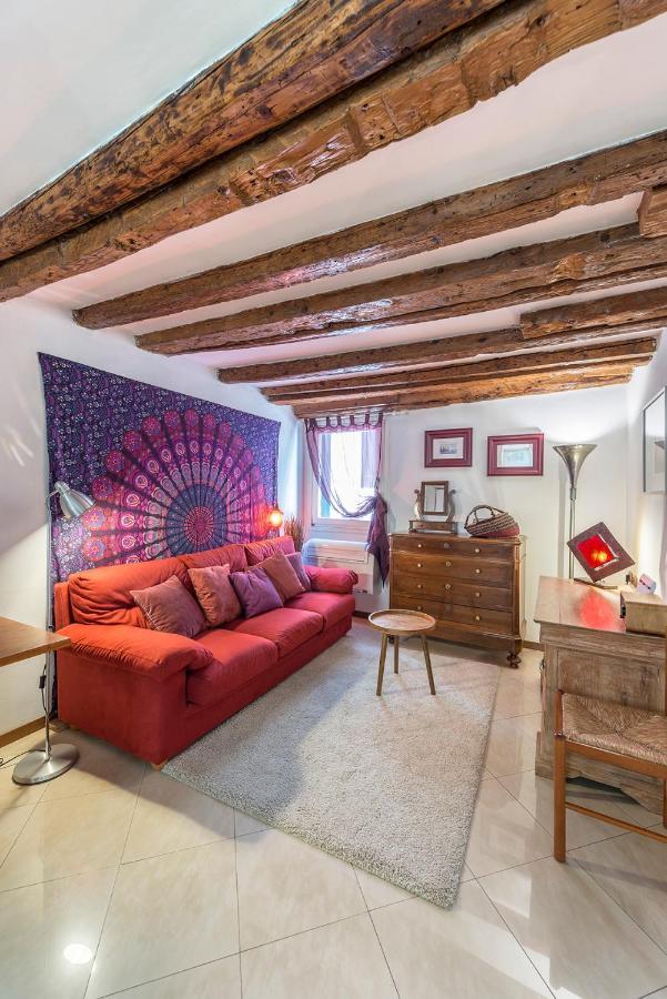 Piccolo - Cozy Studio In The Heart Of Authentic Venesia Bagian luar foto
