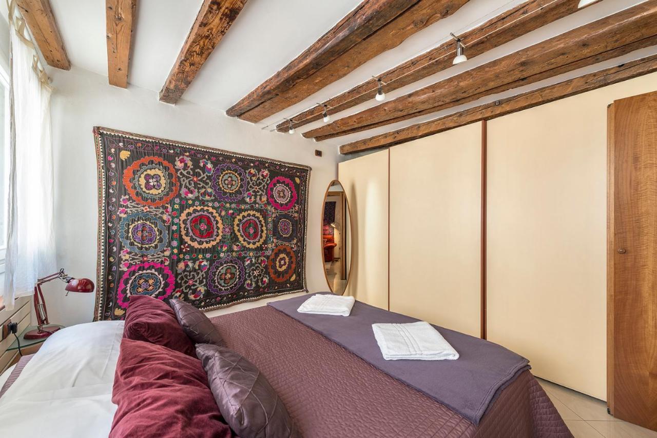 Piccolo - Cozy Studio In The Heart Of Authentic Venesia Bagian luar foto