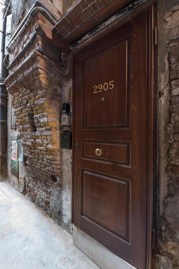Piccolo - Cozy Studio In The Heart Of Authentic Venesia Bagian luar foto